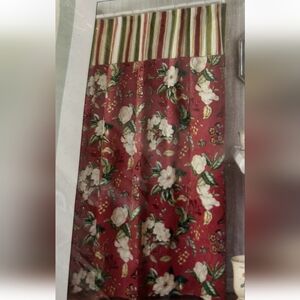 Waverly Williamsburg Garden Images Shower Curtain Magnolia 70" x 72" Bathroom